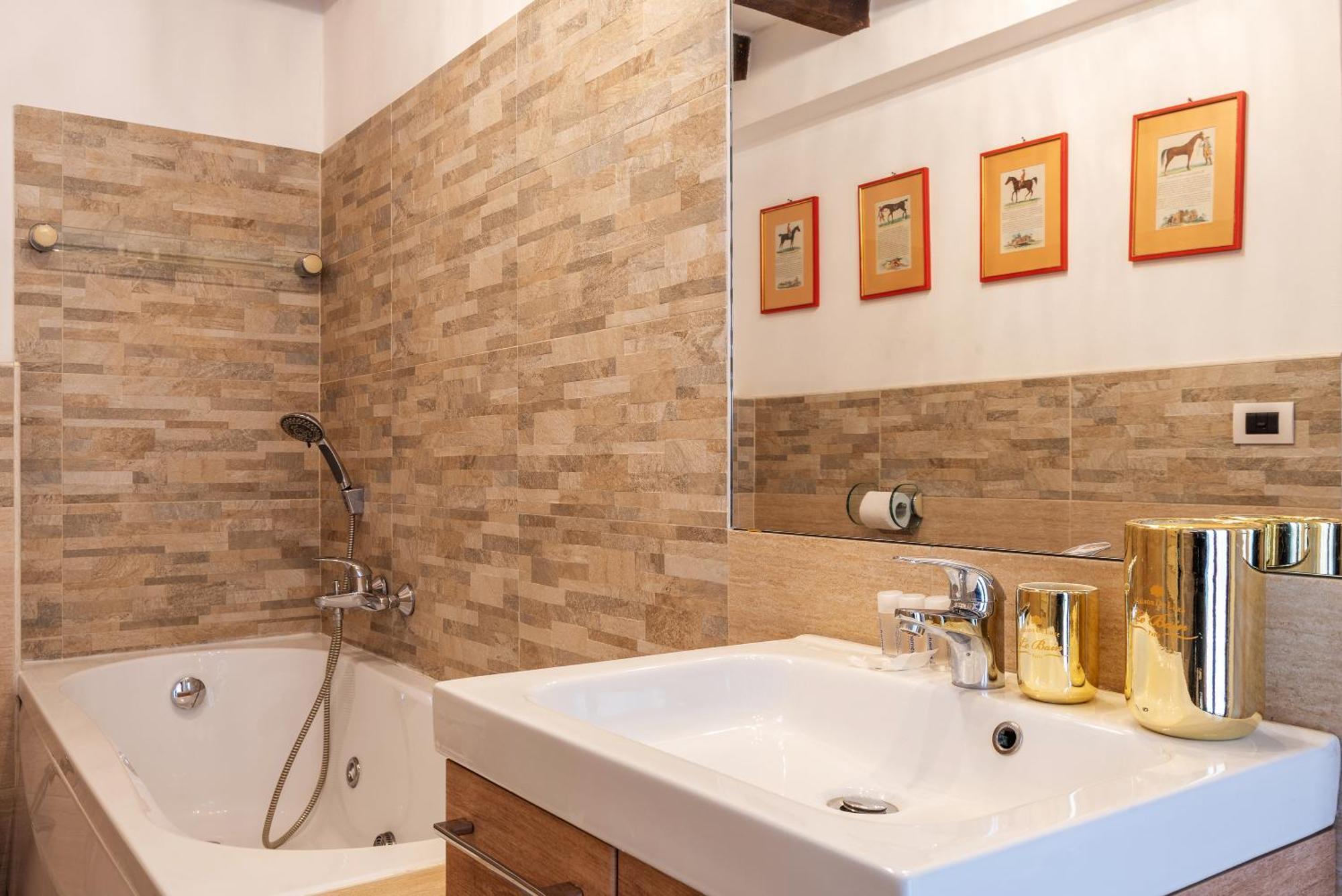 Easyhomes - Annunciata Milano